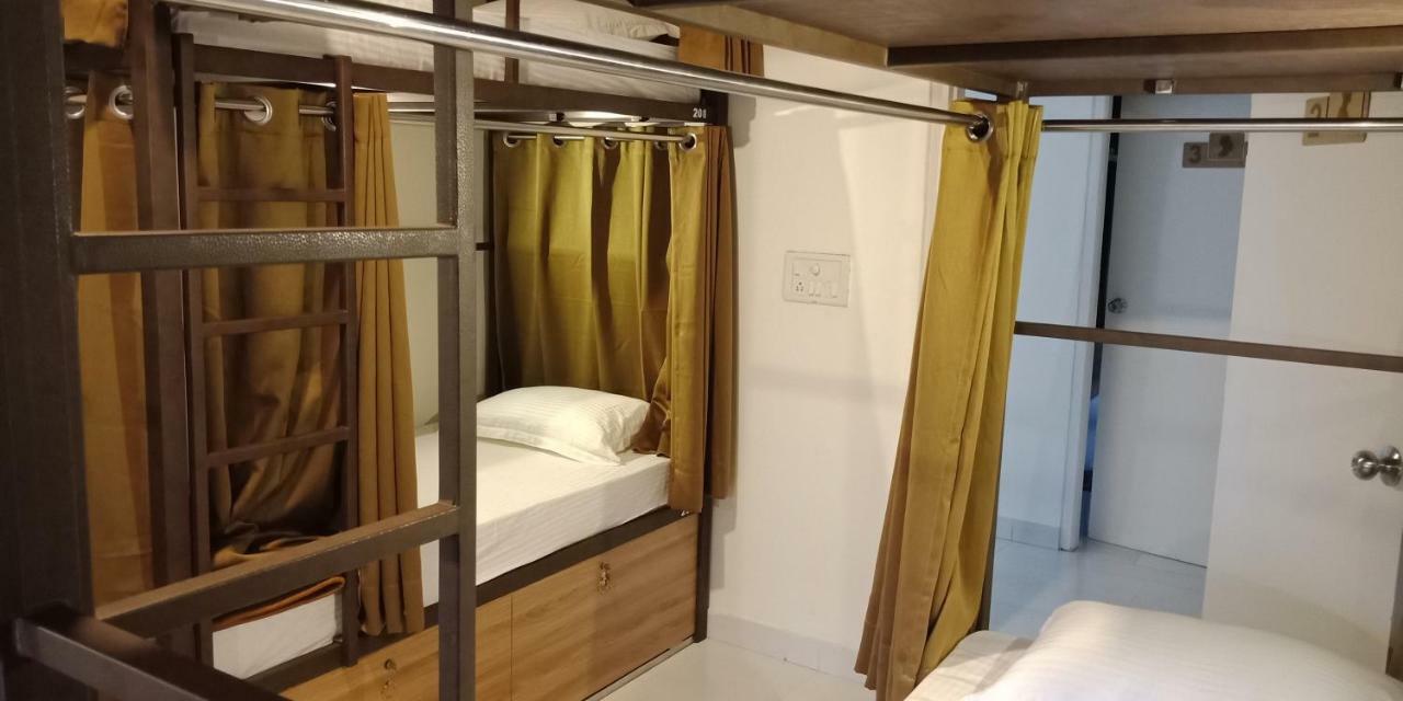 Banaras Hostel Kakarmatha Esterno foto